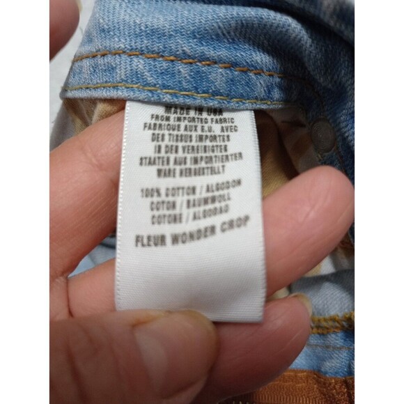 Lucky Brand by Gene Montesano Women's 10/30 Crop Blue Light Denim Jeans - Picture 11 of 15